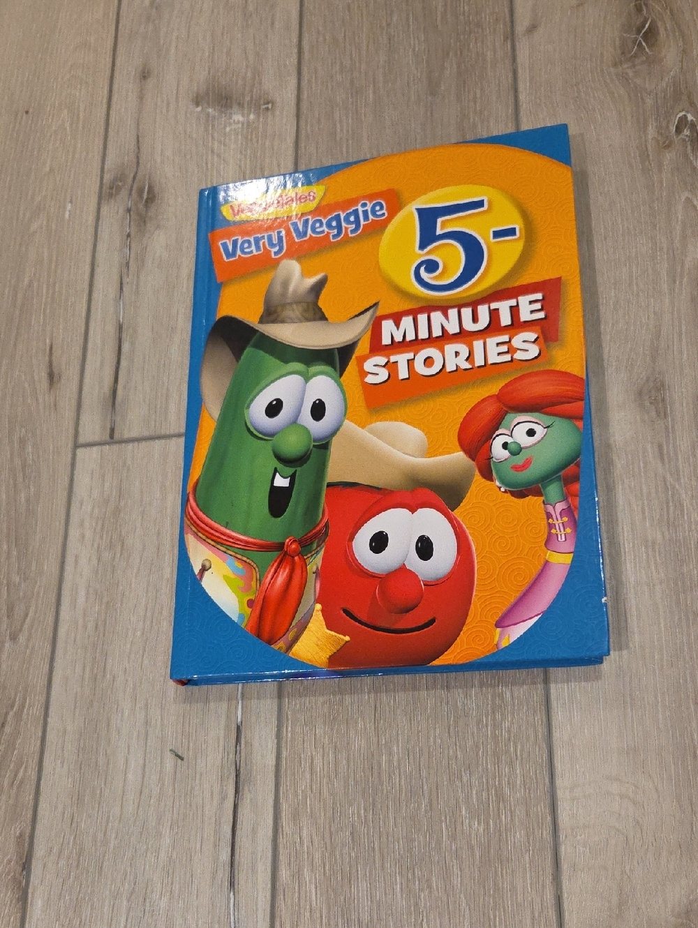 Very Veggie 5-Minute Stories Kids Book Veggietales